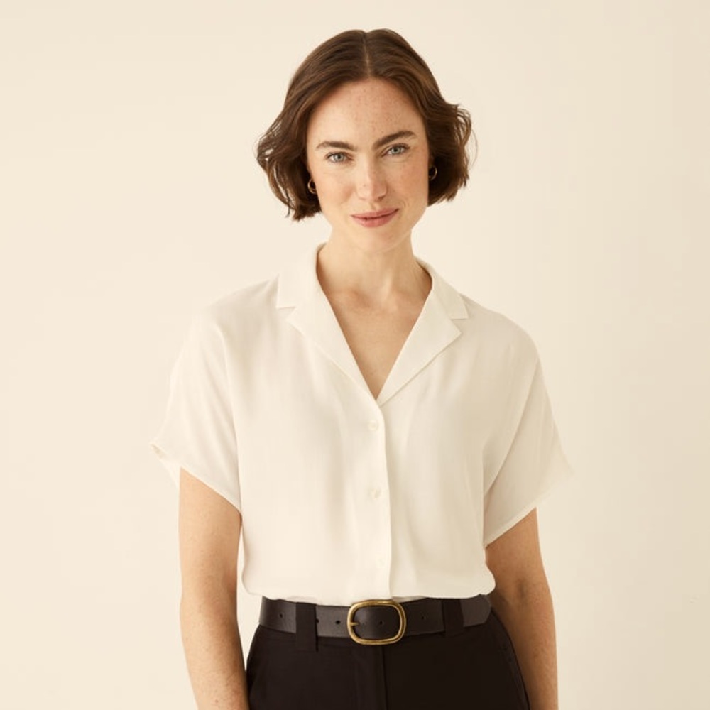 White button-up collared chiffon blouse
